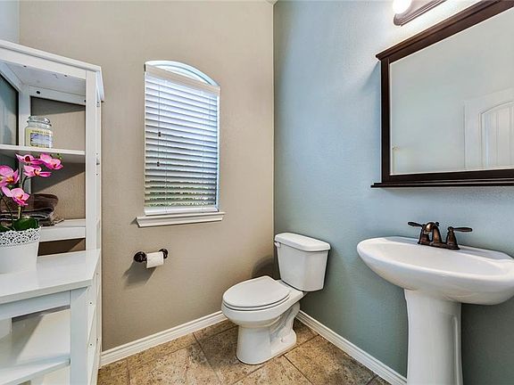 5th image of 10116 Old Eagle River Ln
