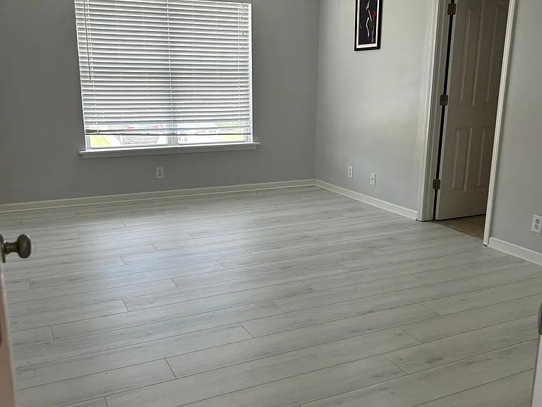 104 Parker Dr — Photo 15