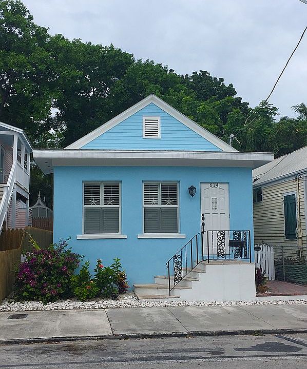2nd image of 614 Elizabeth St