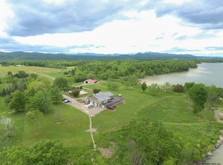 472 Bridge Rd, Crown Point, NY 12928