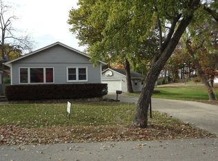 552 Arbor Dr, Round Lake Park, IL