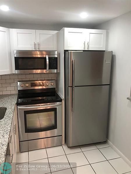 2nd image of 114 Sussex F #114