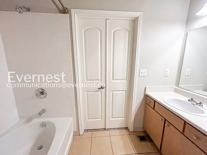 3917 Cannonsgate Ln — Photo 24