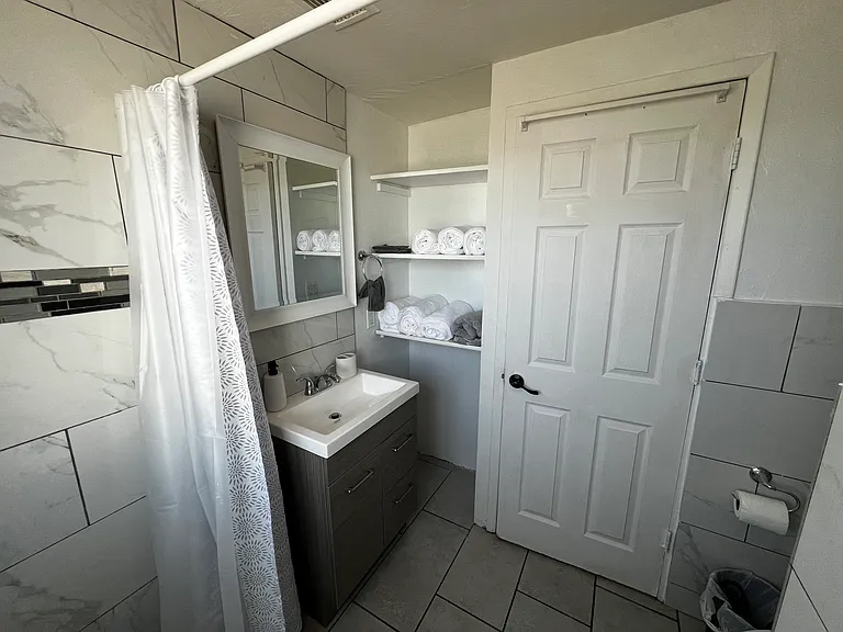 2145 N Belvedere Ave — Photo 7