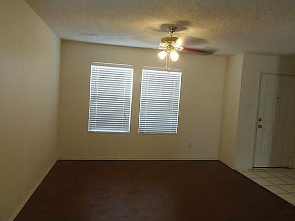 4th image of 3520 Willow Creek Trl