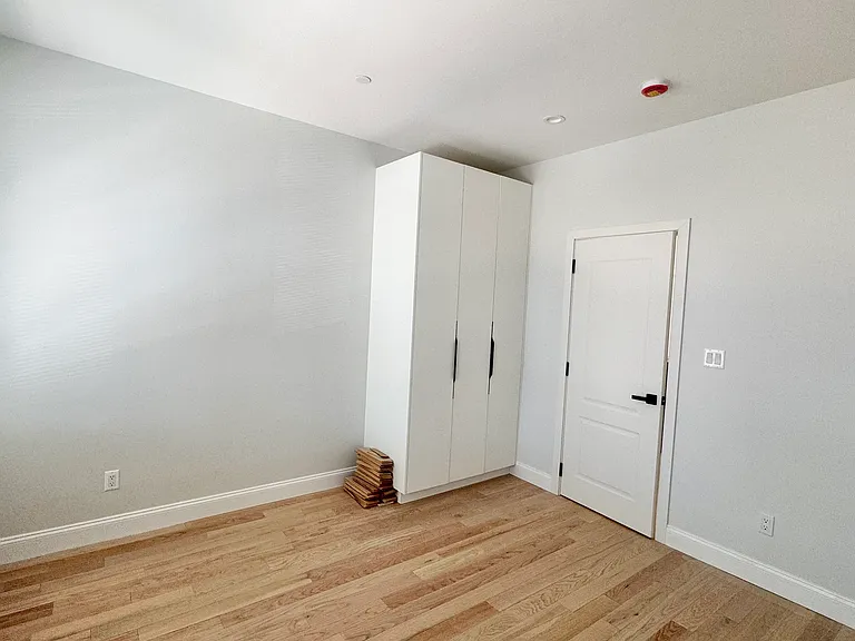 2137 64th St #2 — Photo 8
