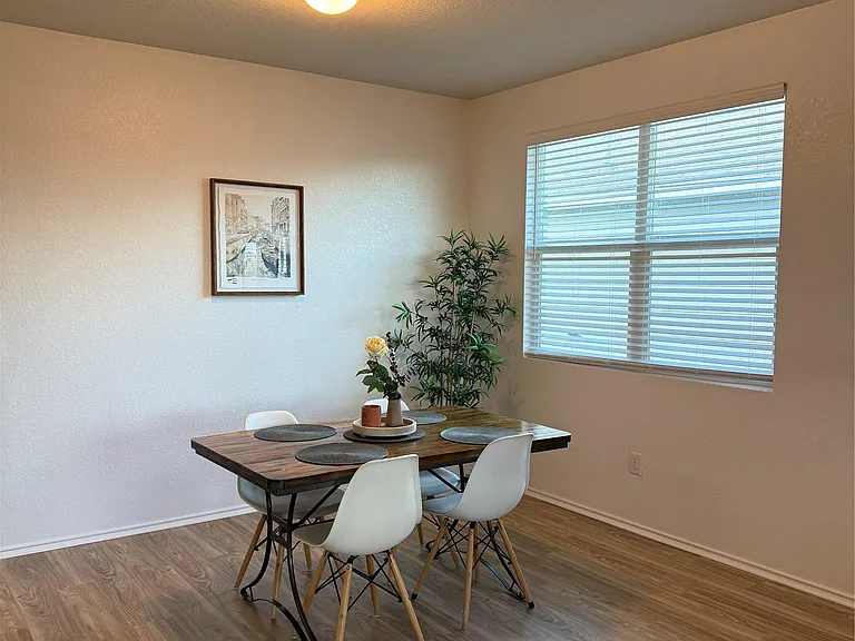 14907 Retha Pass — Photo 9
