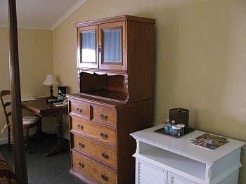 2nd image of 209 S Adams St #206