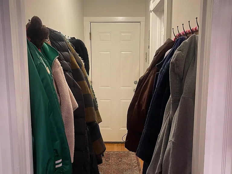 220 Hanover St #7 — Photo 7