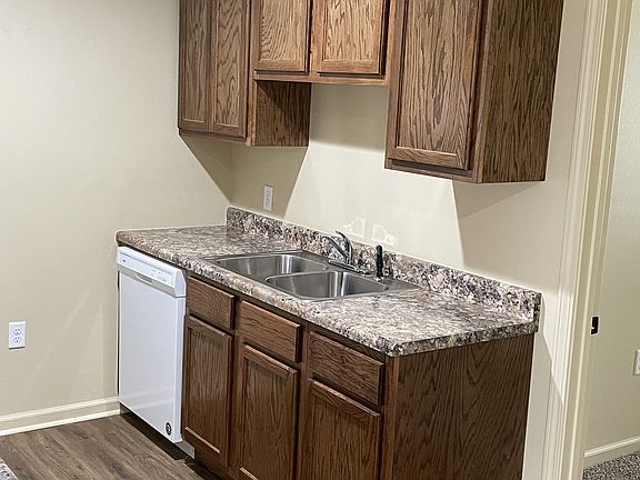 5th image of 750 Heritage Dr #11577465
