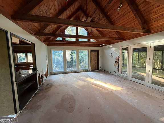 4th image of 8679 Pea Ridge Rd