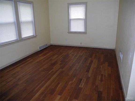 5th image of 7345 Bruno Ave