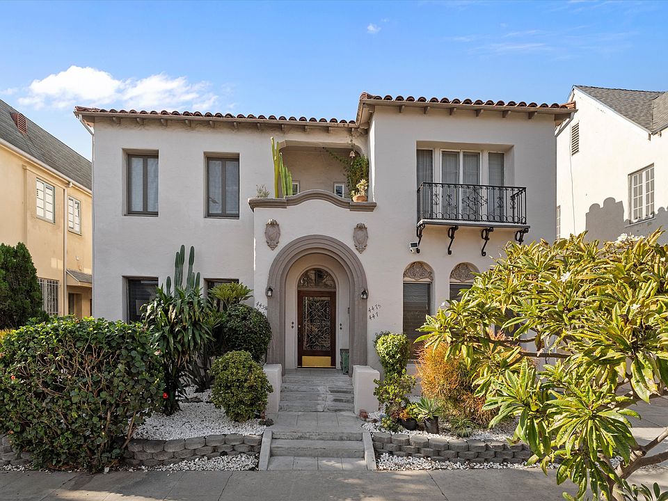 1st image of 447 3/4 N Curson Ave