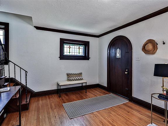 2nd image of 7327 Chamberlain Ave