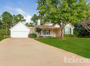 169 Floresta Dr, McDonough, GA 30252