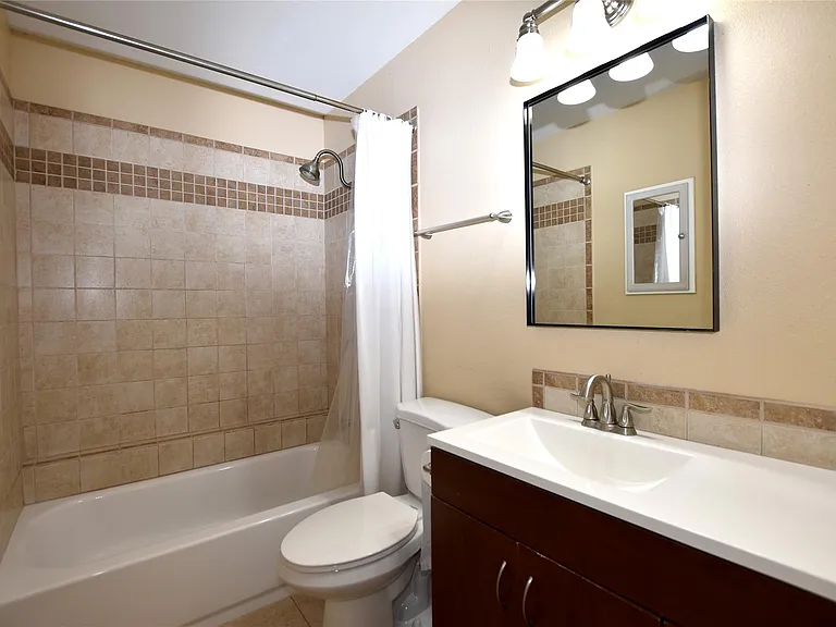 11404 Walnut Ridge Dr #14 — Photo 13