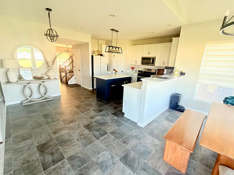 8951 Philmont Curve Dr — Photo 19