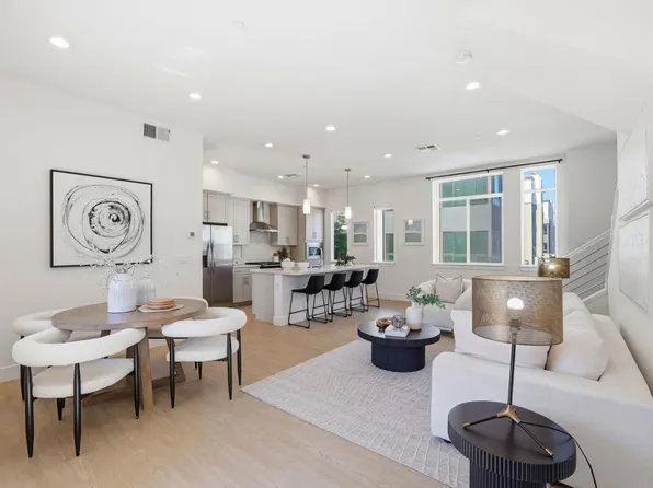 407 Lubeck Ter, Sunnyvale, CA 94089