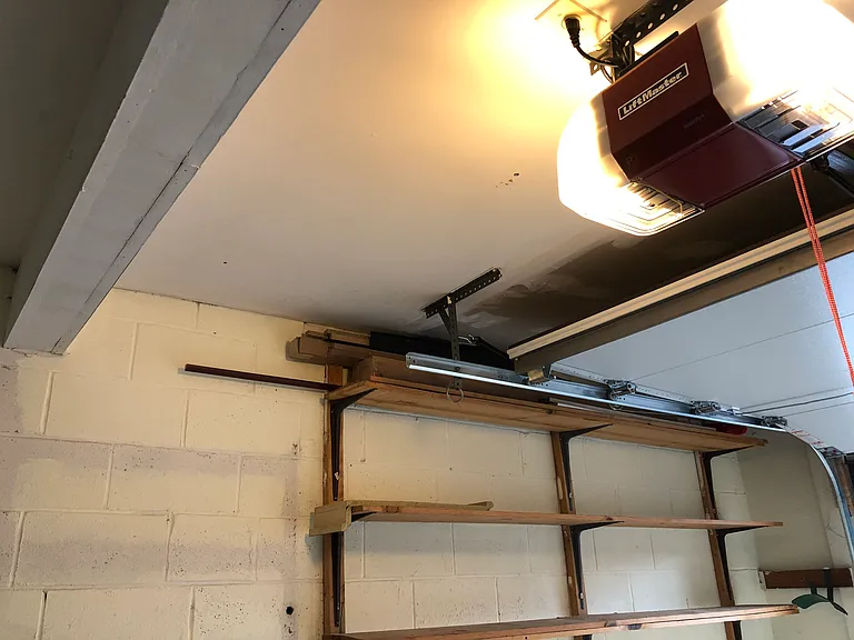 209 Westgate Dr — Photo 13