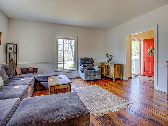 5th image of 2095 Flat Shoals Rd SW