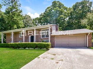 6460 River Run Rd, Riverdale, GA 30274