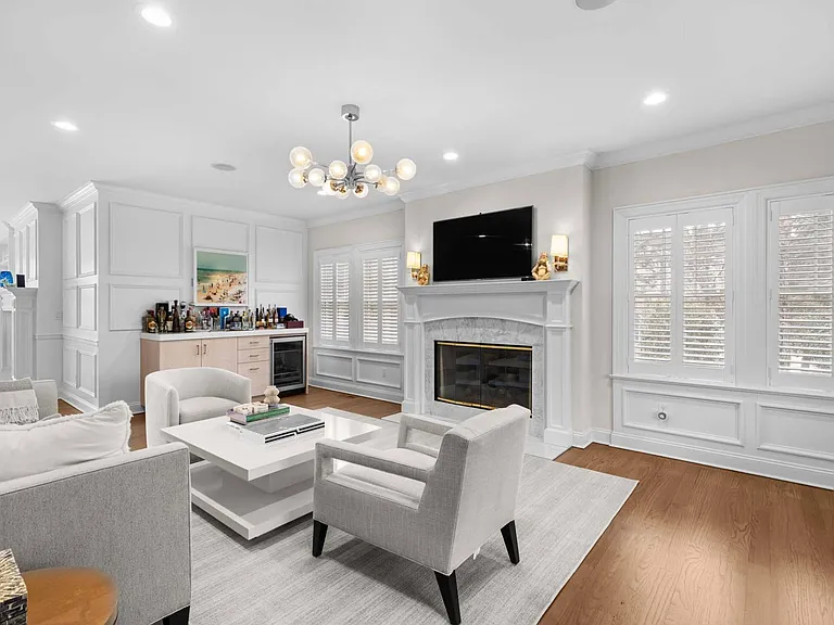 10 Parrish Pond Ln — Photo 10