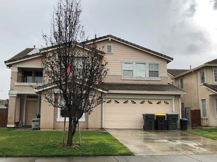 960 Silver Ct photo 1