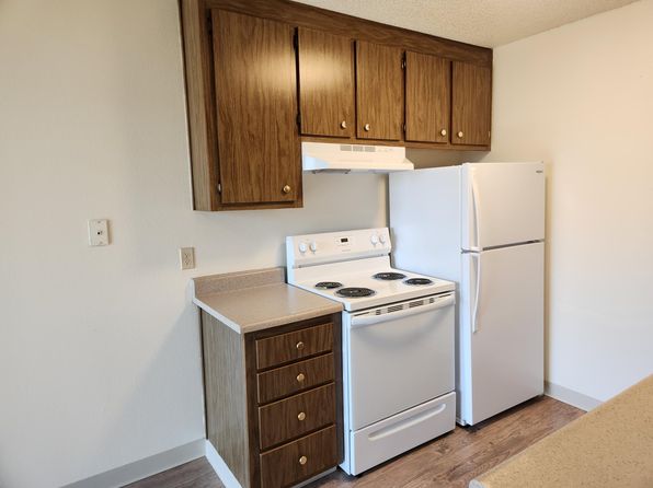 Vintage Apartments | 1826 S Hutchins St, Lodi, CA