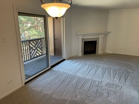 4th image of 1757 Plymouth Ct APT C