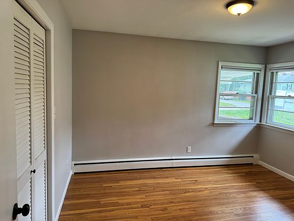 5th image of 11A Brierway Dr #B