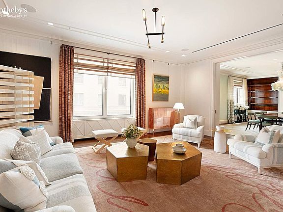 4th image of 950 Park Ave #5A