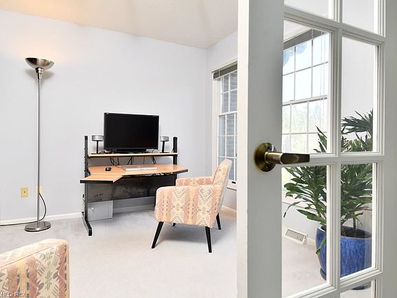 3rd image of 19214 Seven Oaks Dr