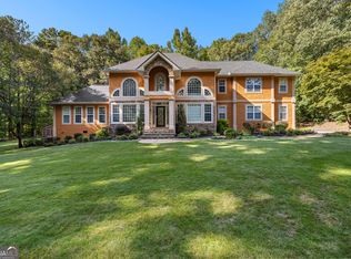 100 Alexandria Ct, Fayetteville, GA 30214