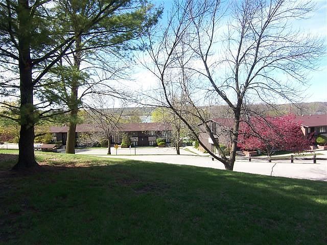 1st image of 6101 Lausanne Ct #61-01