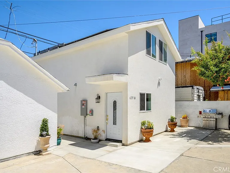 6235 Banner Ave #1/4 — Photo 1