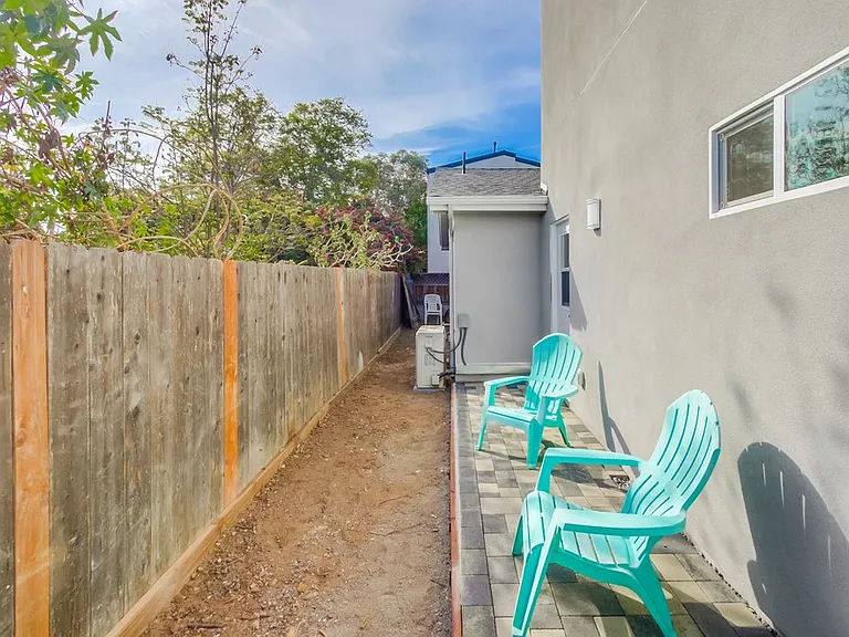 5119 Ewing St #2 — Photo 33