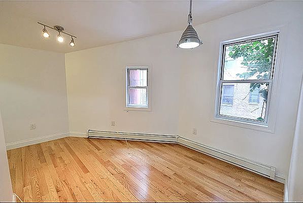 1st image of 216 3rd Ave APT 3W
