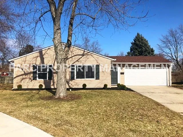 9908 Strathmore Ct photo 1