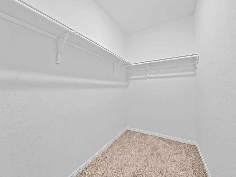 19126 Hazel Firs Ct — Photo 17