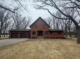11767 Bayview Rd, Little Falls, MN 56345