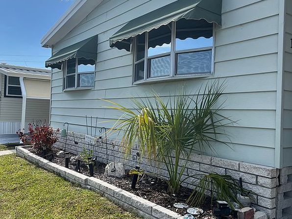 2001 83rd Ave N LOT 1045