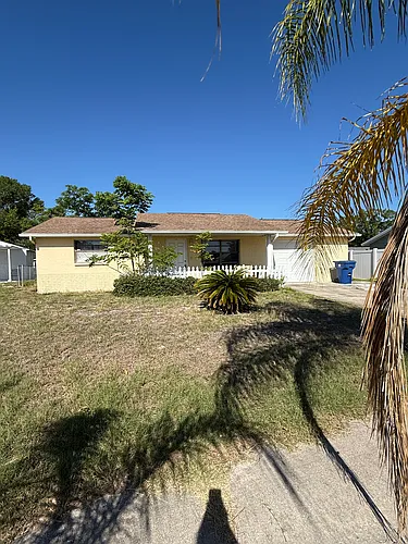 6656 Knightsbridge Dr Photo 1