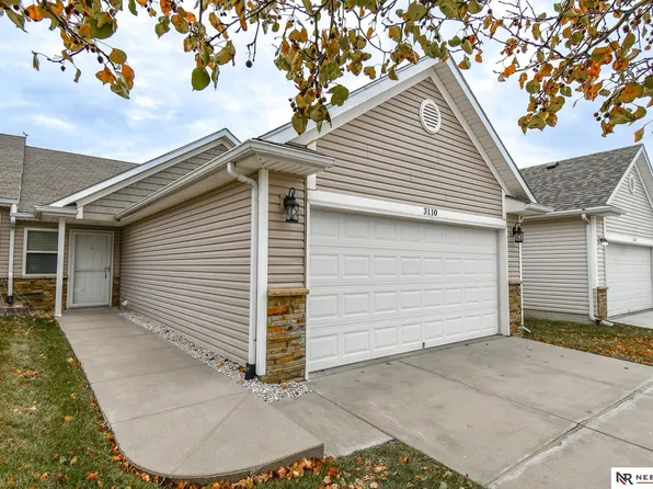 3110 Gunsmoke Dr, Lincoln, NE 68507