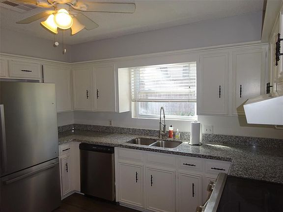5th image of 5618 Pebble Springs Dr