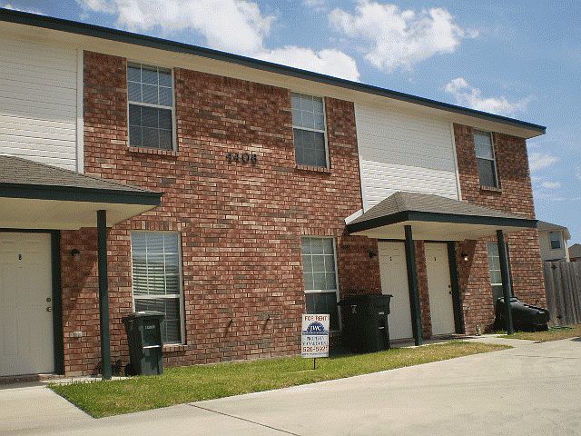 1st image of 4406 Abigail Dr APT C