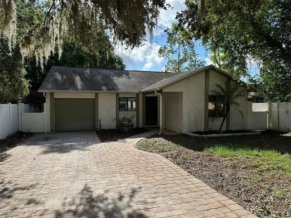 3739 S Fern Creek Ave, Orlando, FL 32806