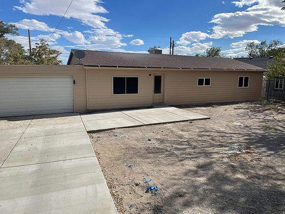 2nd image of 634 Toana St