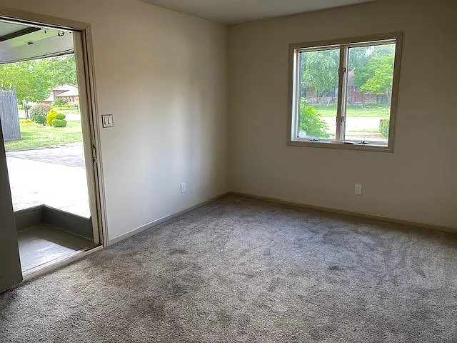 1534 E Valley Pl — Photo 22