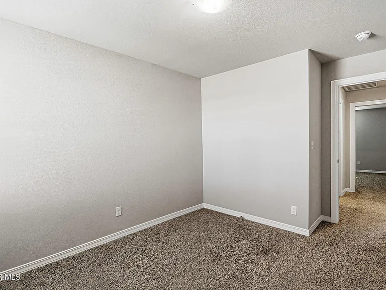 1048 Nepal Sky St — Photo 36