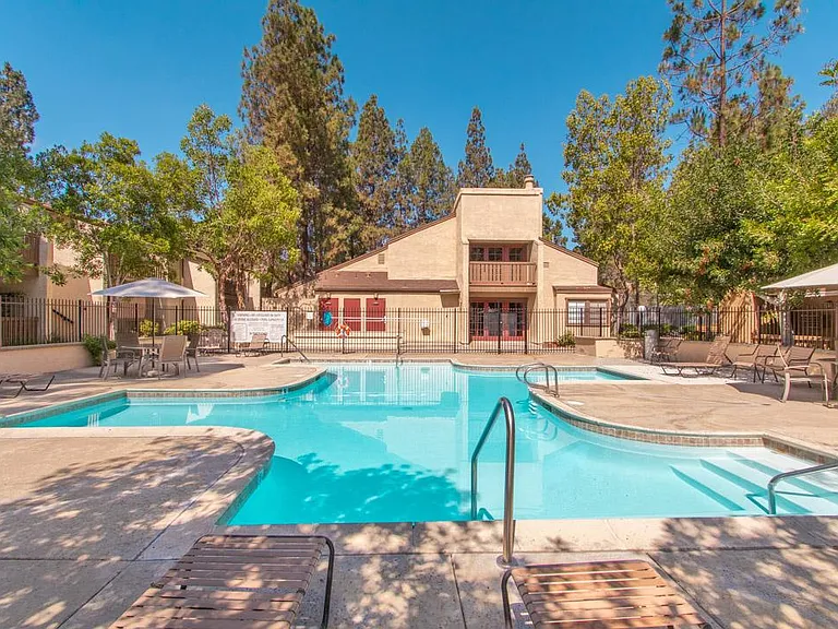 10202 Black Mountain Rd — Photo 16